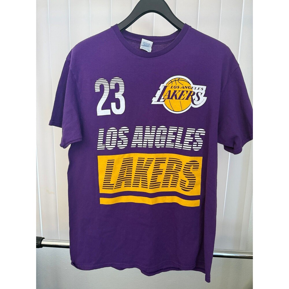 Men’s Los Angeles Lakers Lebron James #23 Purple T-Shirt Size Large